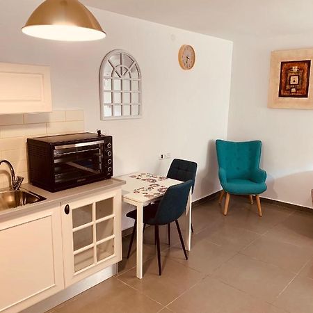 Beautiful Private Apartment Beersheba Bagian luar foto