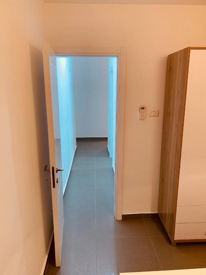 Beautiful Private Apartment Beersheba Bagian luar foto